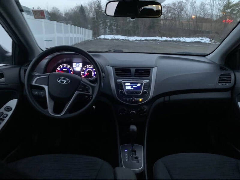 2015 Hyundai Accent GS