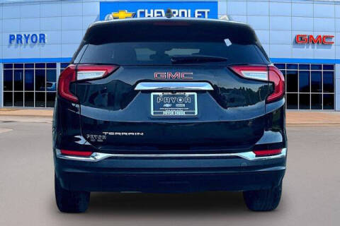 2023 GMC Terrain SLT