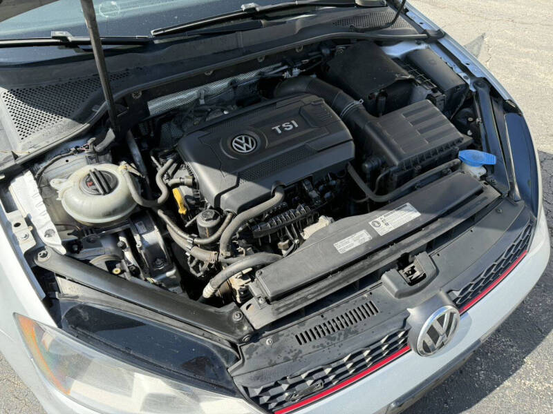 2016 Volkswagen Golf GTI S