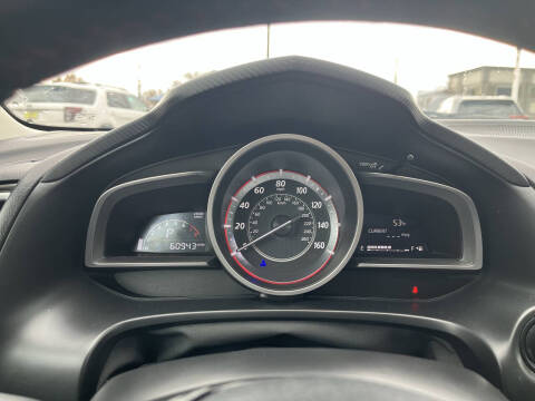 2016 Mazda MAZDA3 i Touring