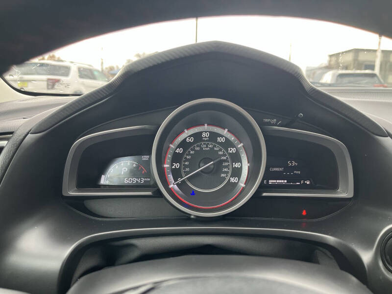 2016 Mazda MAZDA3 i Touring