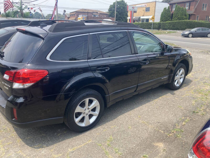 2013 Subaru Outback 2.5i Premium
