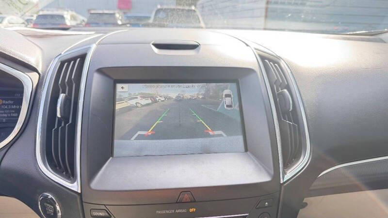 2017 Ford Edge Titanium