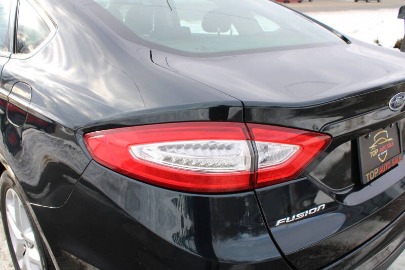 2014 Ford Fusion SE
