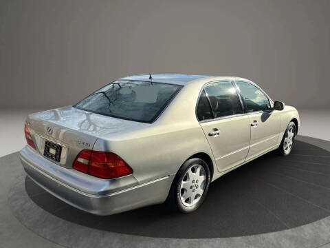 2003 Lexus LS 430