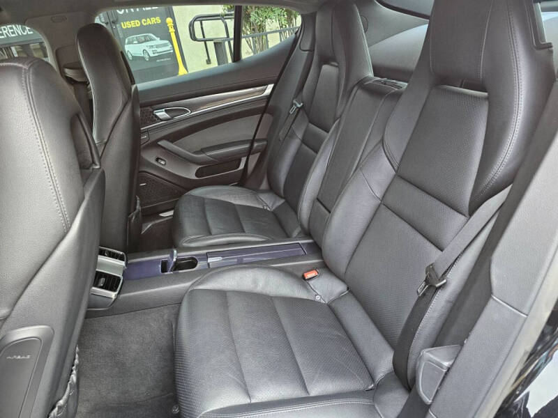 2011 Porsche Panamera