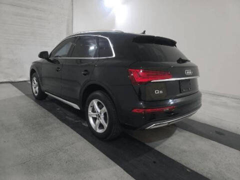 2023 Audi Q5 quattro Premium 40 TFSI