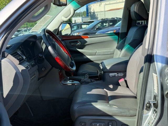 2009 Lexus LX 570