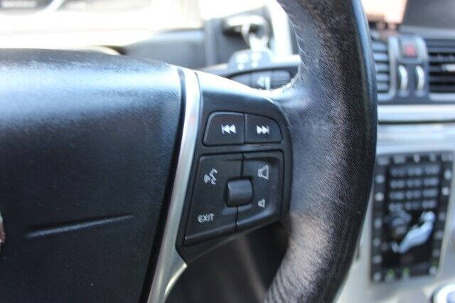 2017 Volvo XC60 T5 Dynamic