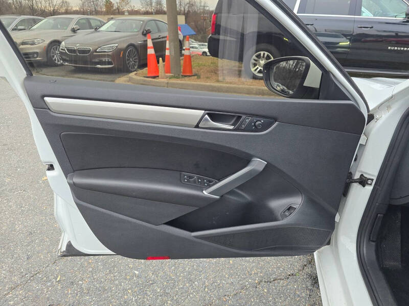 2020 Volkswagen Passat SE