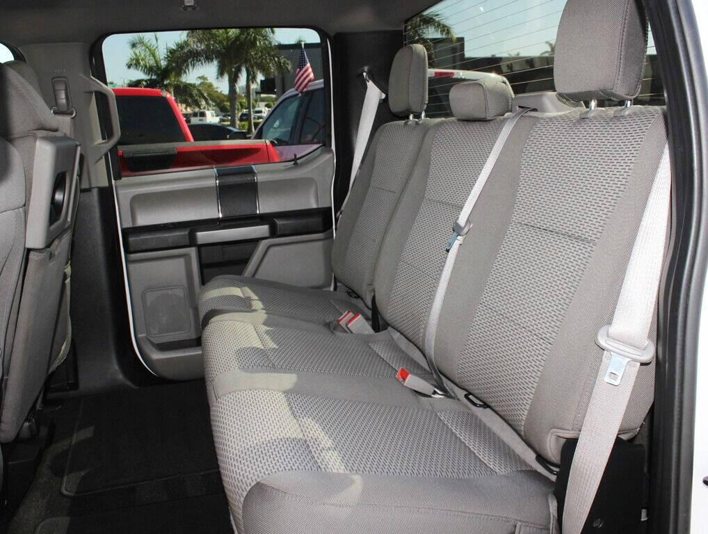 2020 Ford F-150  - $36,595