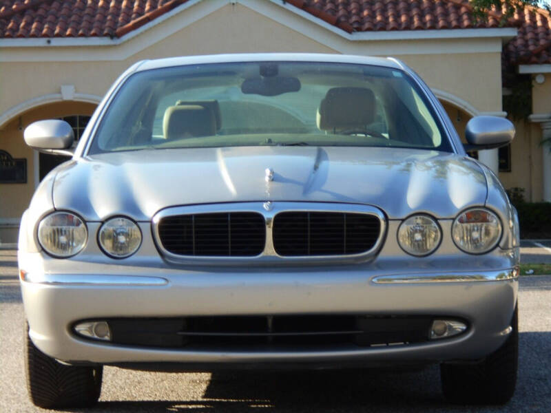 2004 Jaguar XJ-Series for sale at PORT TAMPA AUTO GROUP LLC in Riverview FL