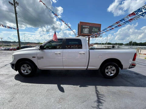 2019 RAM 1500 Classic SLT