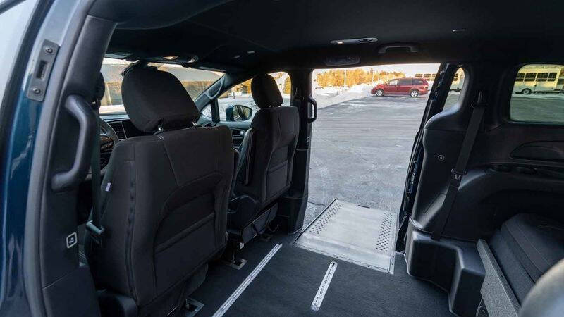 2022 Chrysler Pacifica Touring