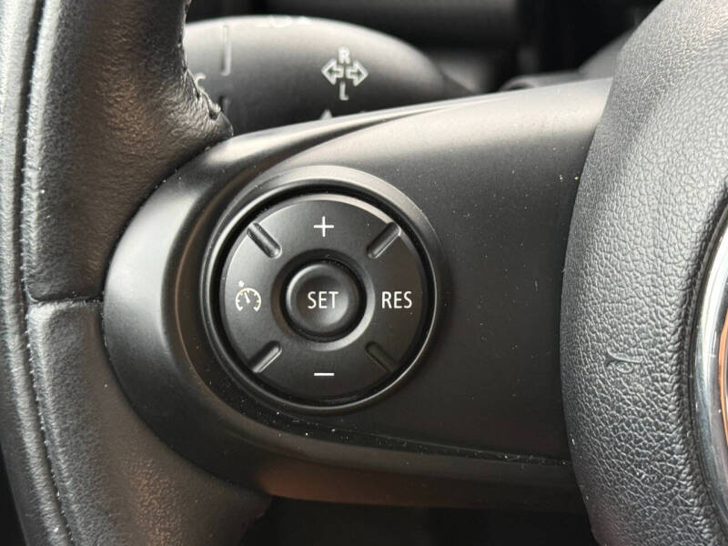 2015 MINI Hardtop 2 Door Cooper