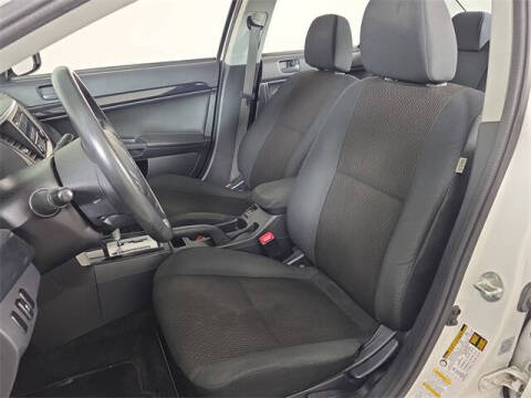 2016 Mitsubishi Lancer ES