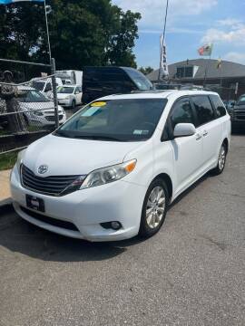 2011 Toyota Sienna for sale at Deleon Mich Auto Sales in Yonkers NY