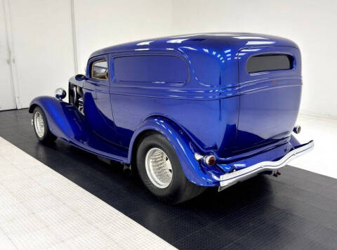 1933 Ford Deluxe