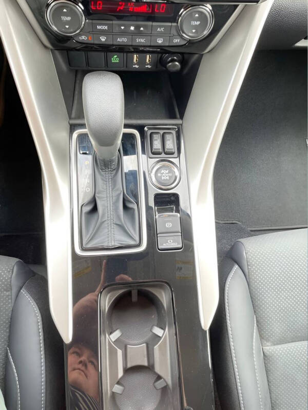 2026 Mitsubishi Eclipse Cross SE