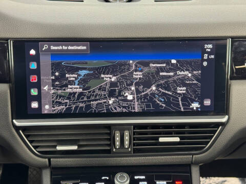 2023 Porsche Cayenne Platinum Edition