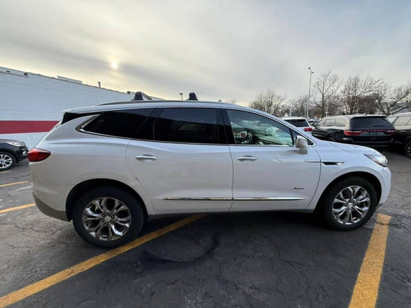 2018 Buick Enclave Avenir