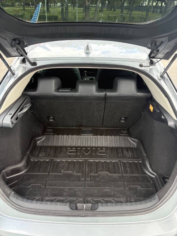 2023 Honda Civic EX-L