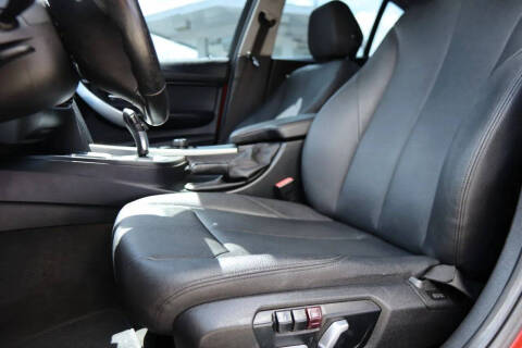 2018 BMW 3 Series 320i