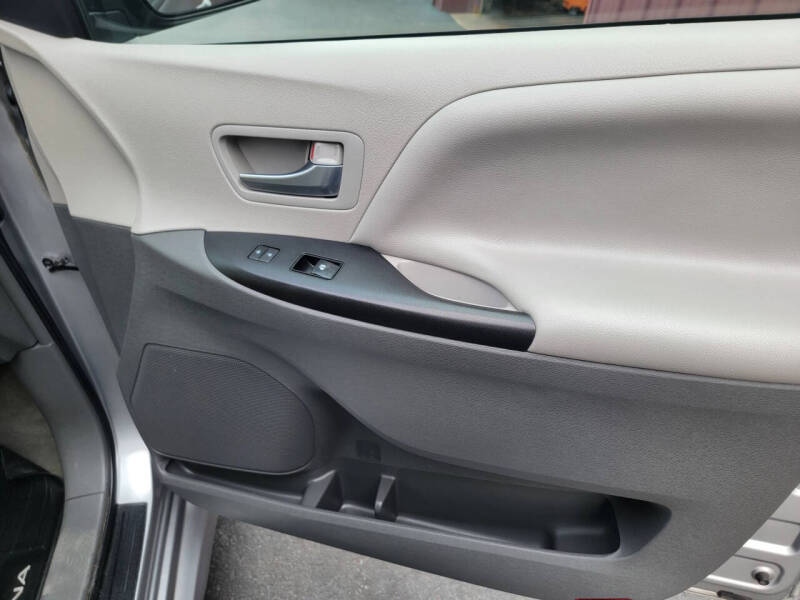 2018 Toyota Sienna