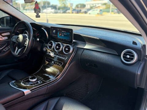 2019 Mercedes-Benz C-Class C 300