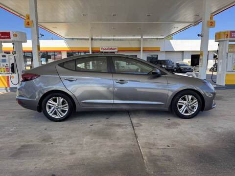 2019 Hyundai Elantra