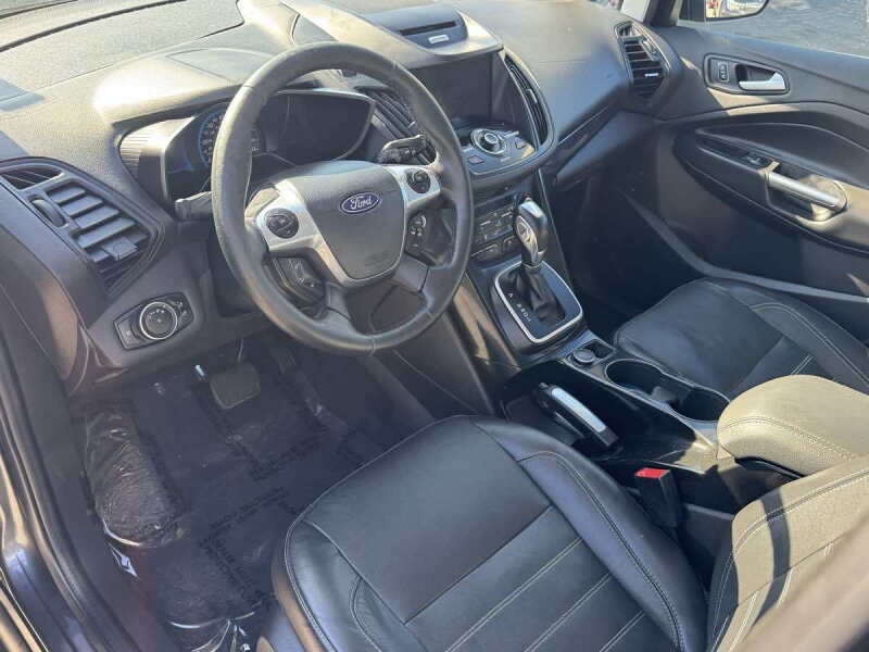 2017 Ford C-MAX Energi Titanium