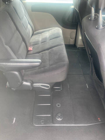 2015 Dodge Grand Caravan SE