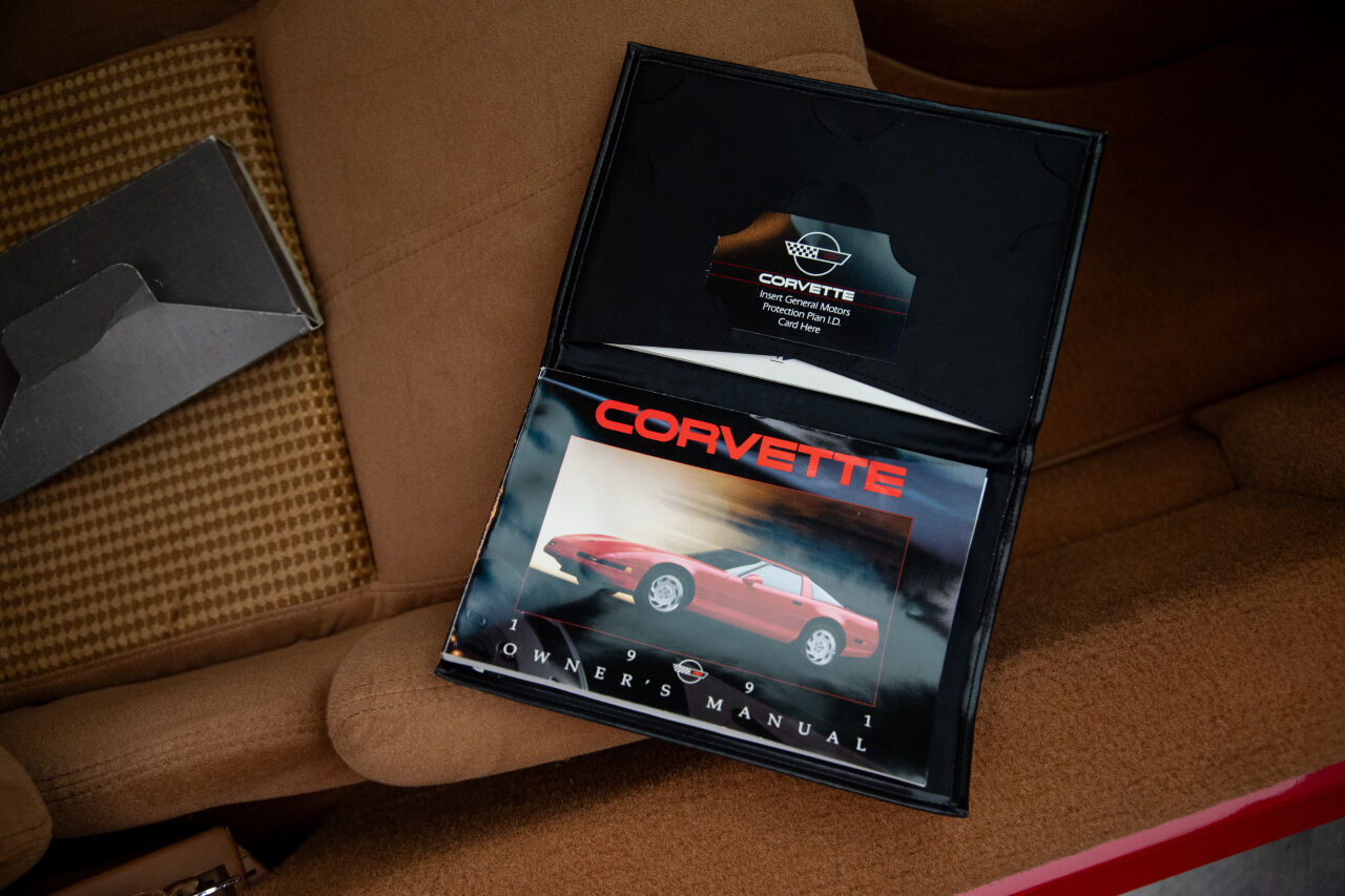1991 Chevrolet Corvette 107