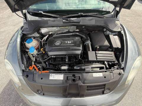 2013 Volkswagen Beetle R-Line PZEV