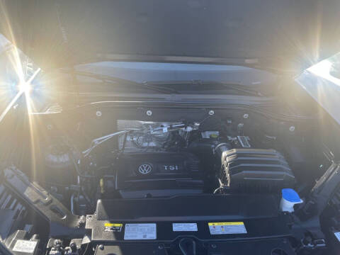 2023 Volkswagen Atlas Cross Sport SE 4Motion