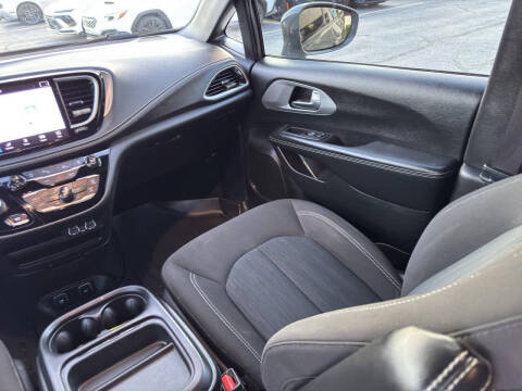 2021 Chrysler Pacifica Touring