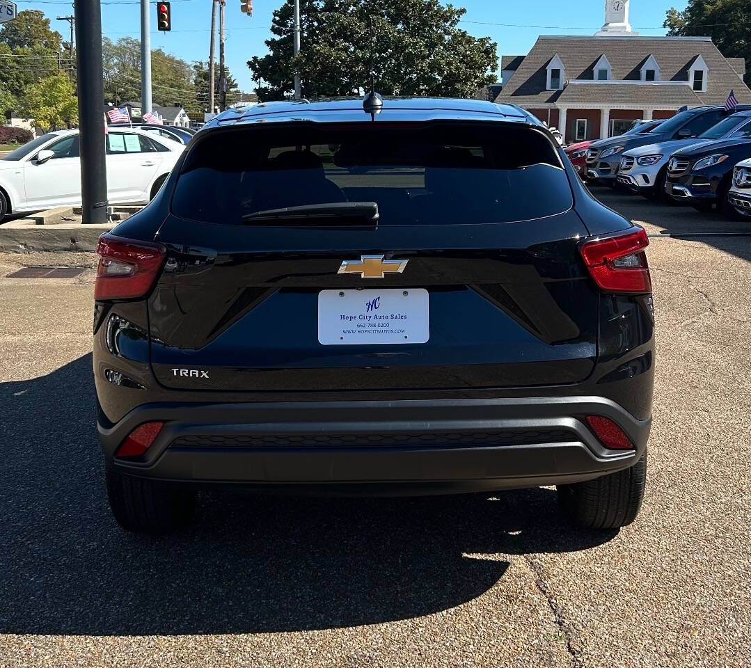 2024 Chevrolet Trax for sale at Hope City Auto Sales in Senatobia, MS