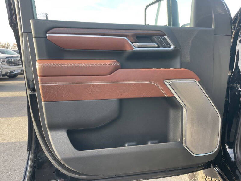 2025 GMC Sierra 3500HD