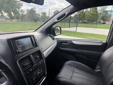 2017 Dodge Grand Caravan GT