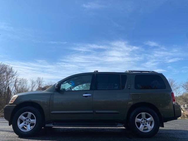 2004 Nissan Armada SE