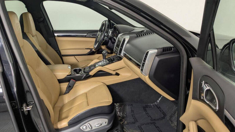 2016 Porsche Cayenne
