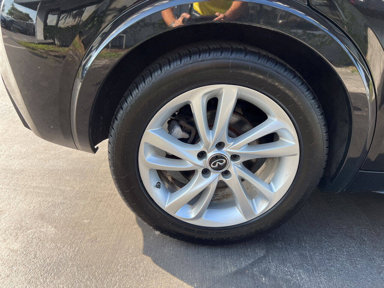 2018 Infiniti QX30  - $16,900