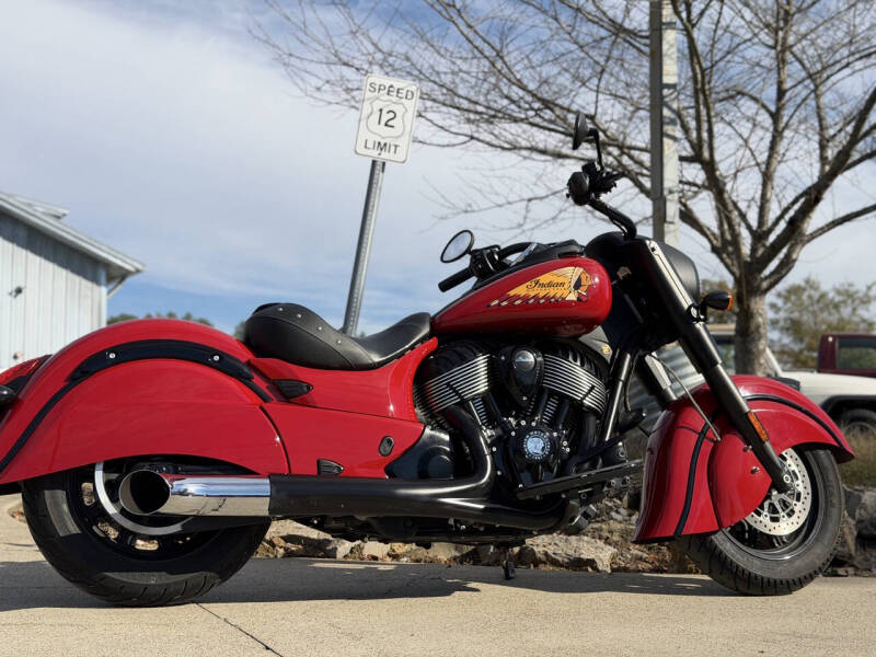 2019 Indian Dark Horse