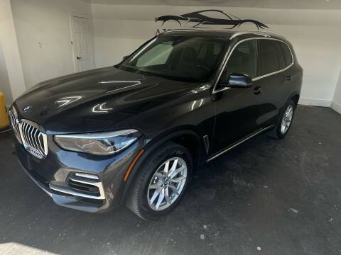 2020 BMW X5 for sale at Auto Selection Inc. in Houston TX