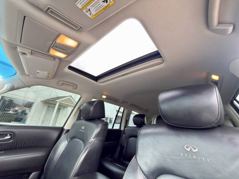 2014 Infiniti QX80