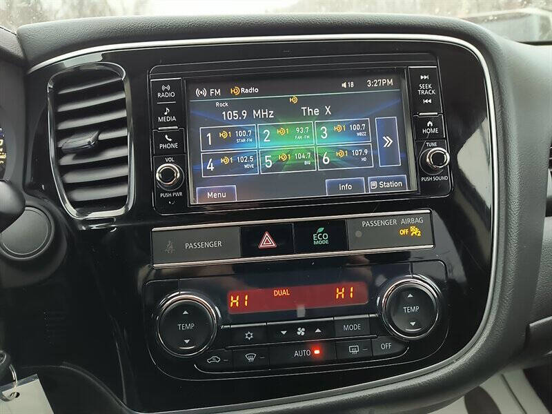 2019 Mitsubishi Outlander ES