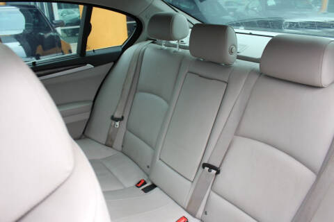 2012 BMW 5 Series 535i