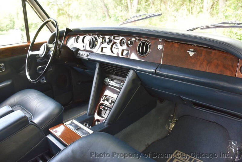 1976 Rolls-Royce Silver Shadow