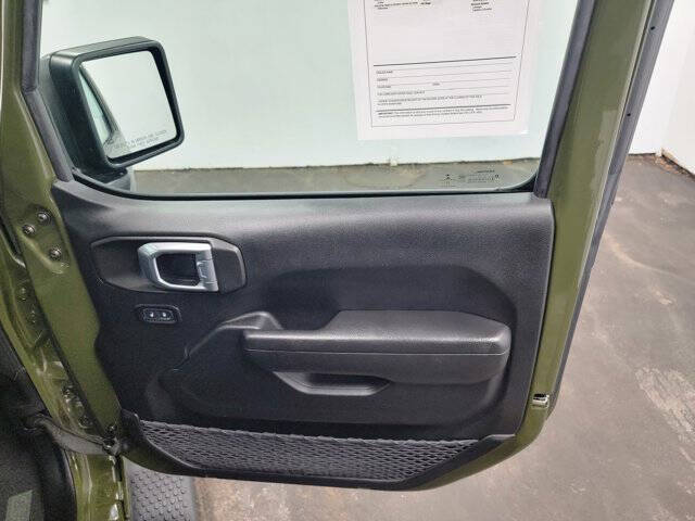 2023 Jeep Wrangler Sport S