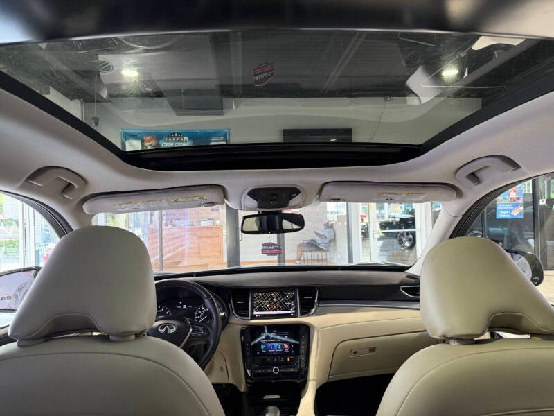 2021 Infiniti QX50 Essential